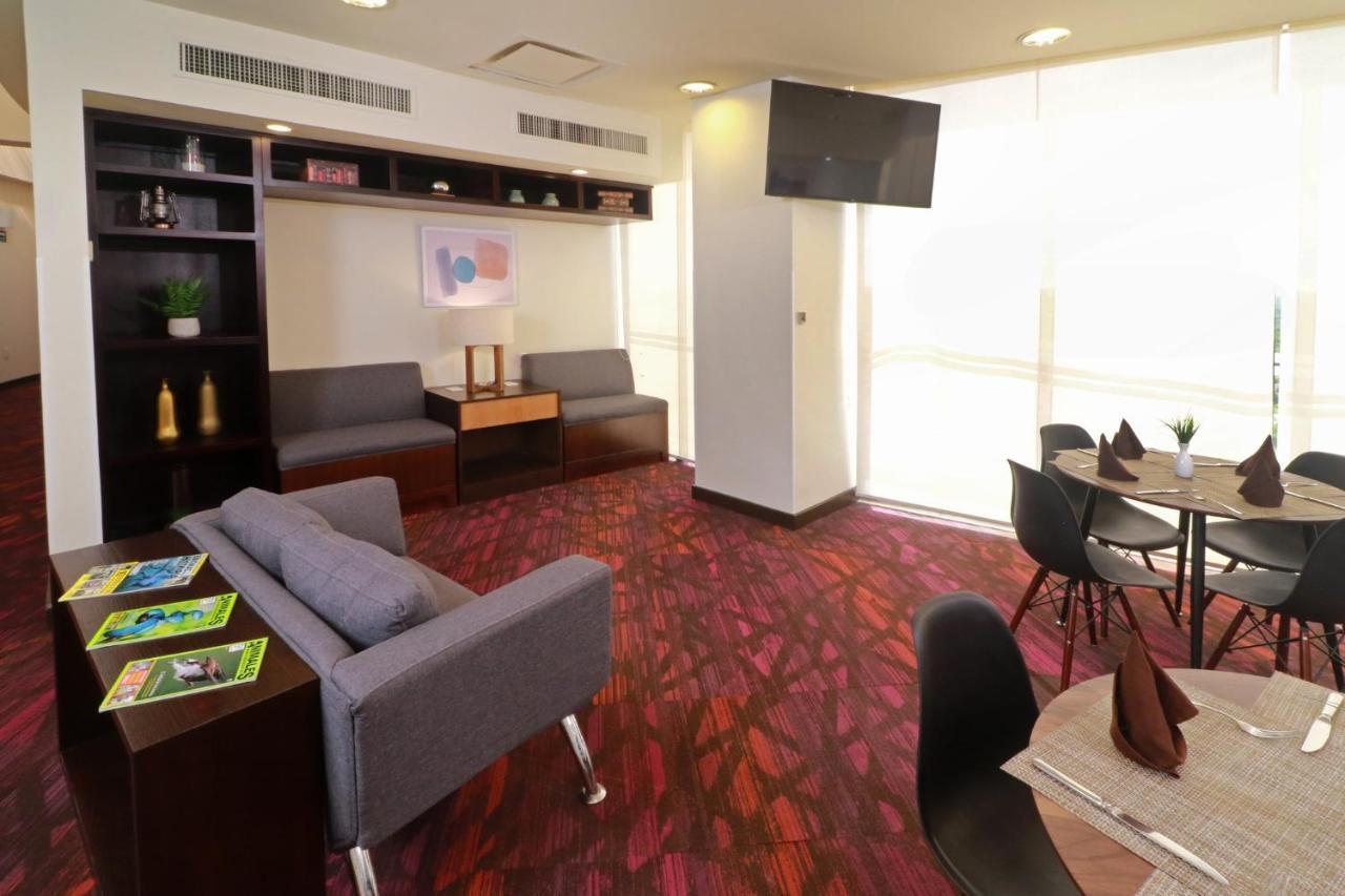 Holiday Inn Tuxpan - Convention Center By Ihg Buitenkant foto